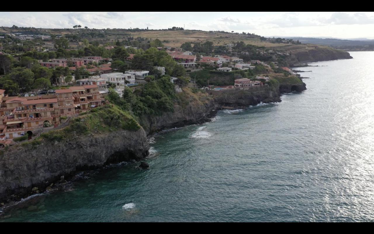 Villa Anna Agnone Bagni Bagian luar foto